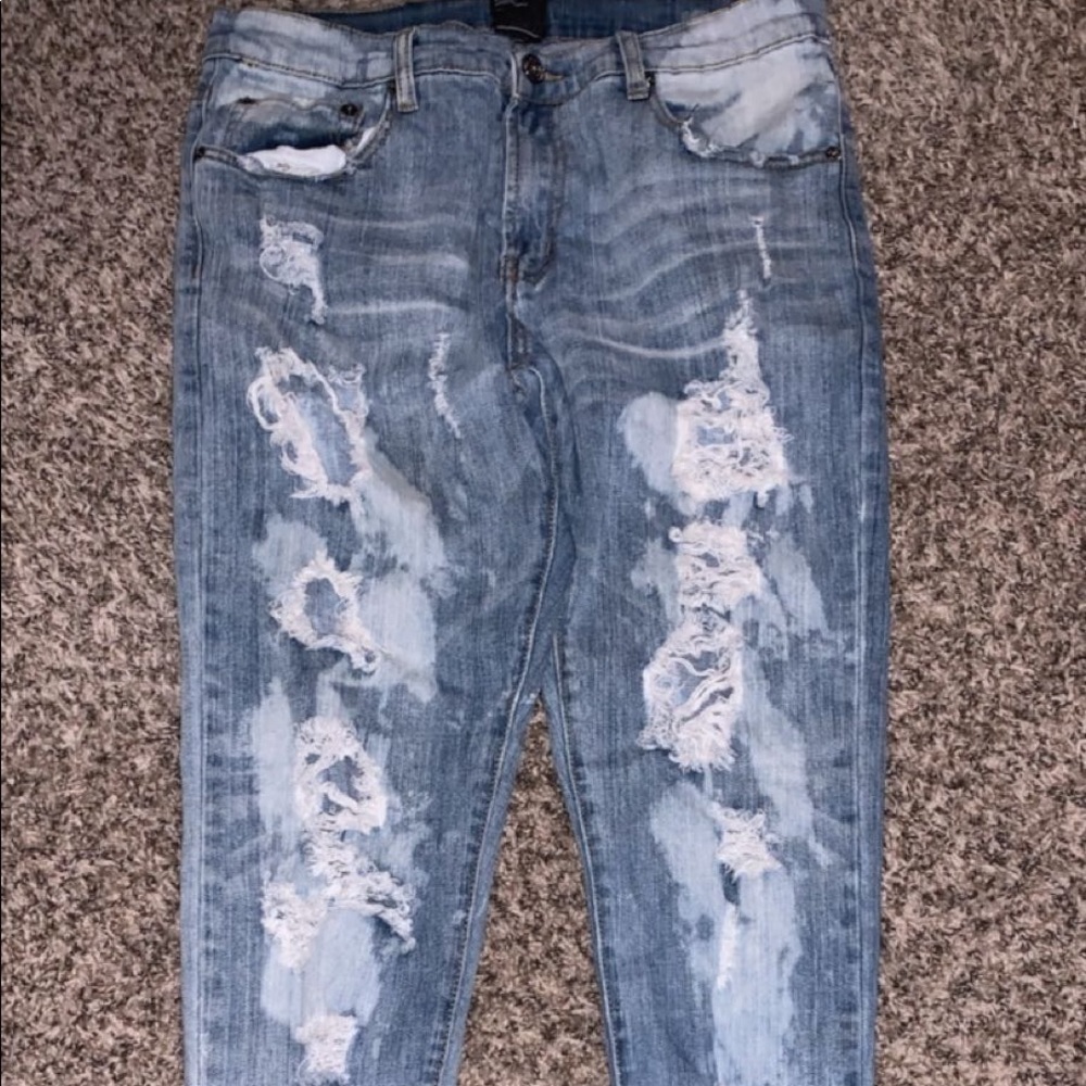 Ripped Jeans